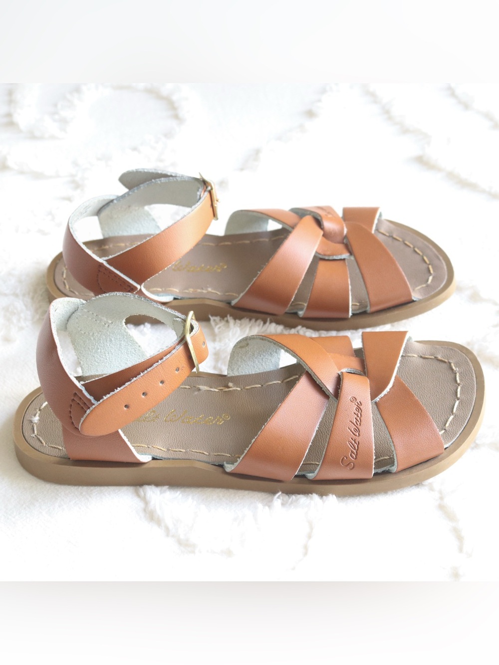Salt Water Sandals by Hoy | Leather Ankle Strap Original Sandals Kids Size 13 - Picture 2 of 15
